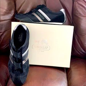 7.5 lady’s Coach shoes.